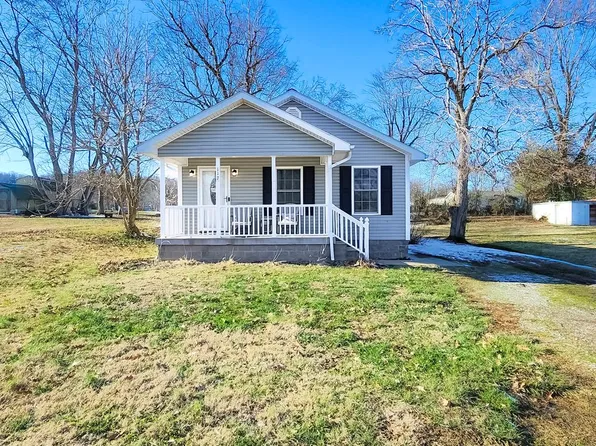 117 Crooked St, Mortons Gap, KY 42440