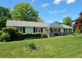 1660 Wagon Wheel Ln, Lansdale, PA 19446
