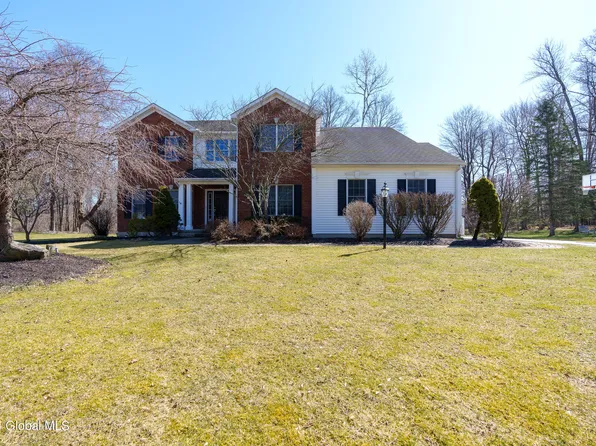17 Duncan Phyfe Lane, Slingerlands, NY 12159