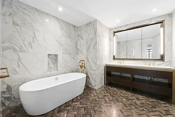 Rented by Corcoran | media 14