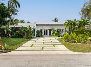 4740 Bay Point Rd, Miami, FL 33137