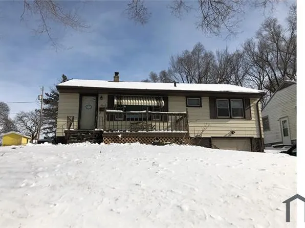 5547 N 33rd Ave, Omaha, NE 68111
