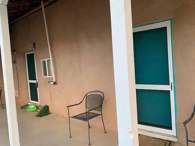 7 Las Animas Rd #B — Photo 31