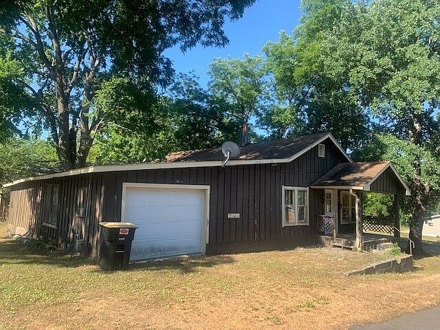 1st image of 108 Marvin St