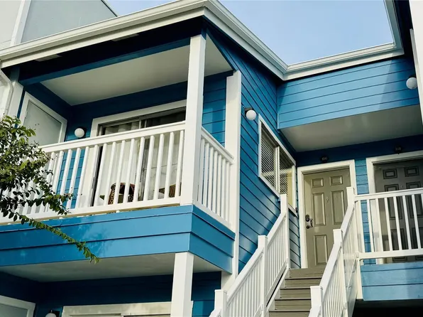 3506 Cove View Blvd APT 106, Galveston, TX 77554