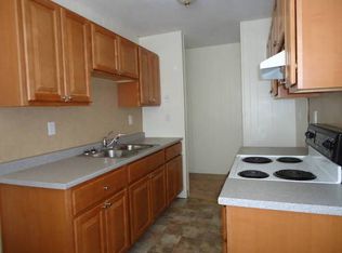 277 Brick Top Rd APT C5, Windham, CT 06280