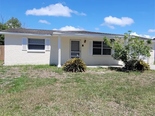 1752 Dartmouth Dr, Holiday, FL 34691