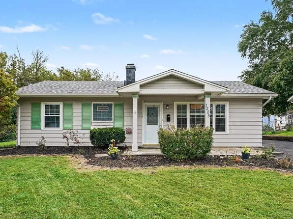 1205 Sunrise Dr, Loveland, OH 45140