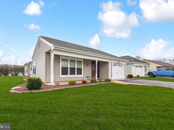 27 Gladstone Ave, Manchester, NJ 08759