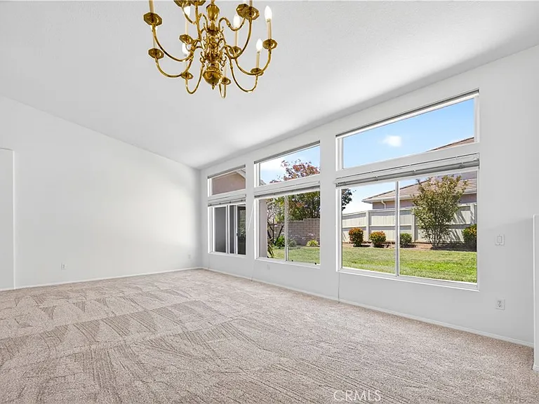 1699 Ramona Dr — Photo 12