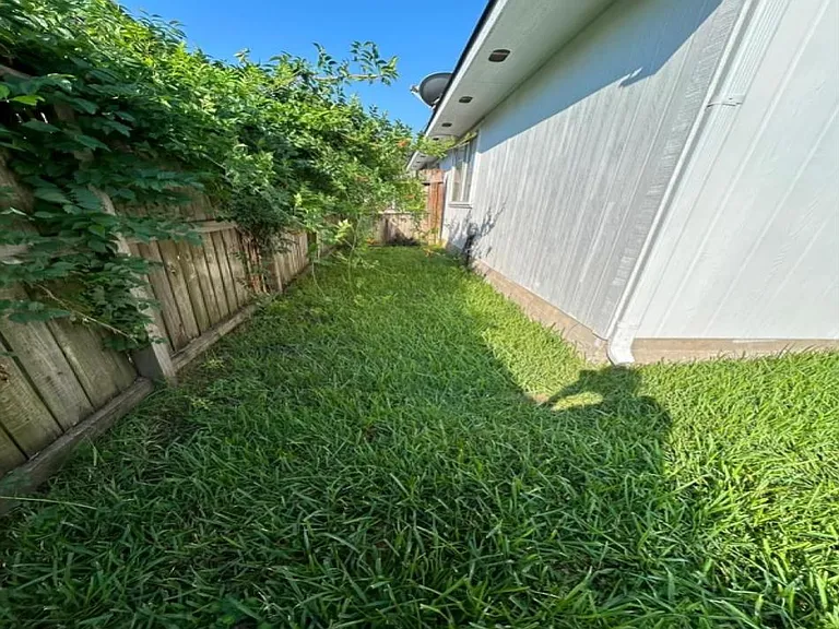 8859 Creek Willow Dr — Photo 34