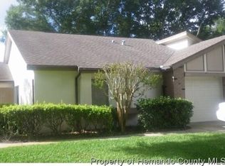 7490 Heather Walk Dr, Weeki Wachee, FL 34613