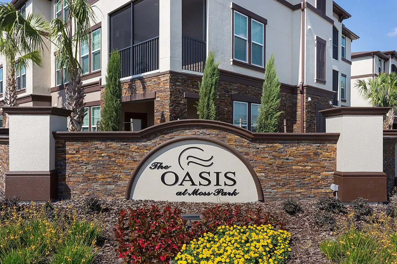 The Oasis at Moss Park — Photo 3