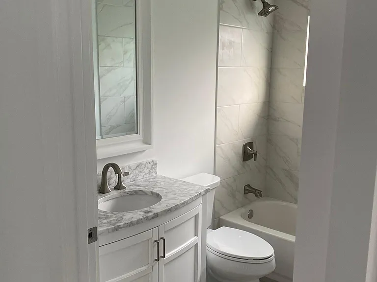 2825 SW Feroe Ave — Photo 7