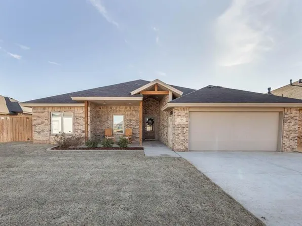 725 Ventoso Cir, Wolfforth, TX 79382