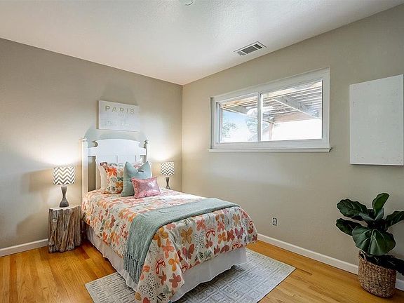 2nd image of 420 Hemlock Ct #1