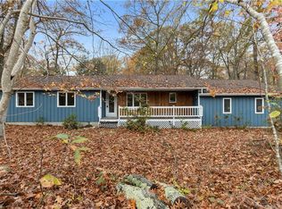 229 Massapeag Rd, Uncasville, CT 06382