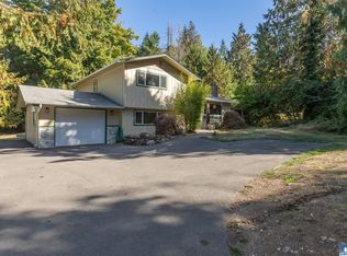 82 N Jensen Rd, Port Angeles, WA 98362