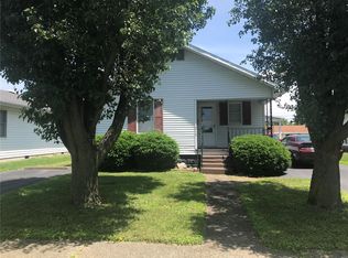 215 Park Dr, Bethalto, IL