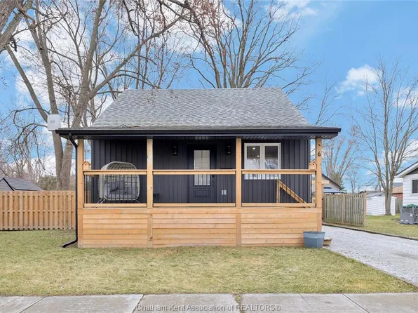6 Saint Marie St, Chatham Kent, ON N0P 2L0