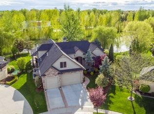 1923 S Fountain Creek Pl, Eagle, ID 83616