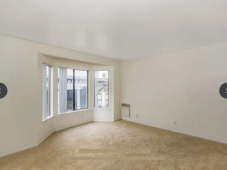 120 Joice St — Photo 12