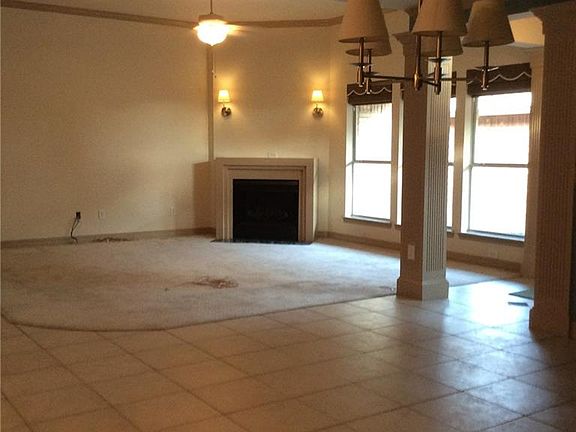 5th image of 208 Bluebonnet Ln