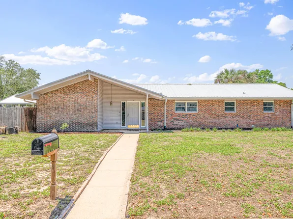 1501 Royal Palm Dr, Niceville, FL 32578