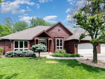 5716 W 96th St, Bloomington, MN, 55437