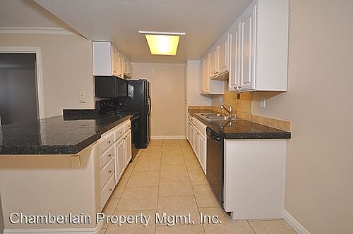 2nd image of 222 Woodland Pkwy Unit 256