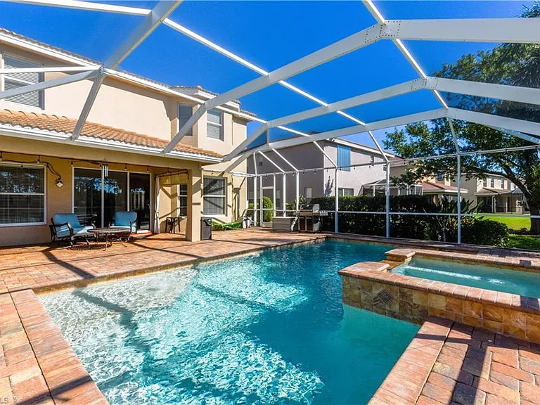 3575 Malagrotta Cir — Photo 30