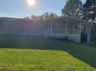 9706 Cannon Ln, Strawberry Plains, TN 37871