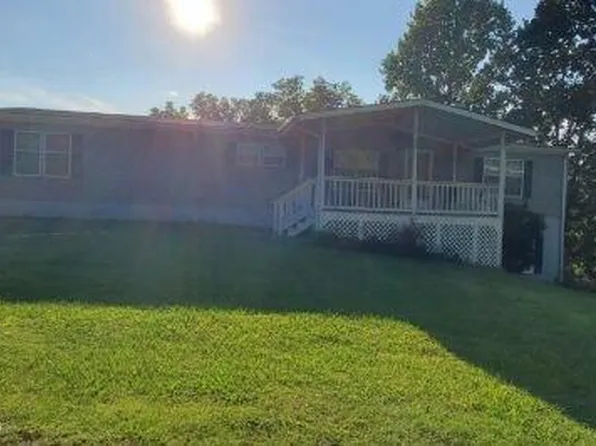 9706 Cannon Ln, Strawberry Plains, TN 37871