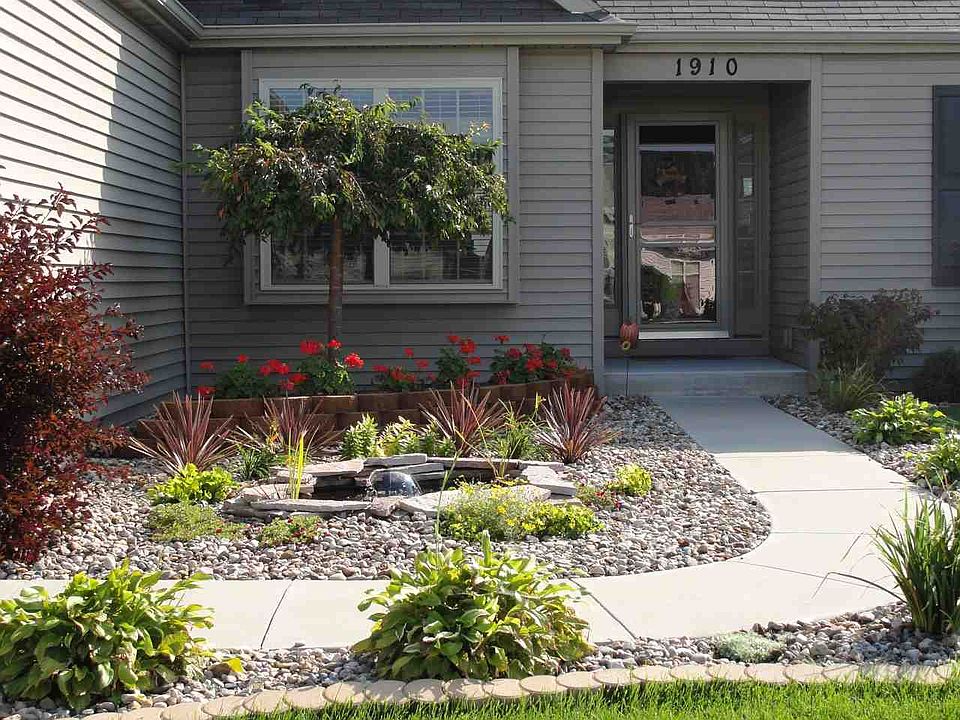 1st image of 1910 Peace Rose Ln