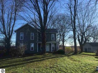 7613 S Crawford Rd, Mt Pleasant, MI 48858