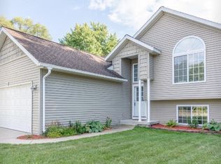 3761 Tyler Ct NE, Grand Rapids, MI 49525