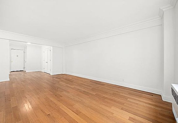 5th image of 401 W 56th St APT 4N