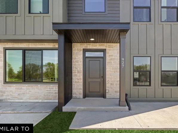 913 Percheron Ln, Norwalk, IA 50211