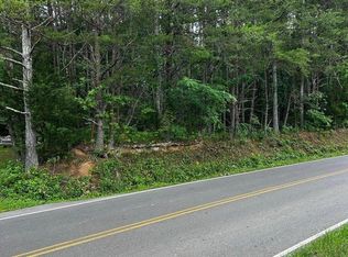 2062 Ballplay Rd, Madisonville, TN 37354