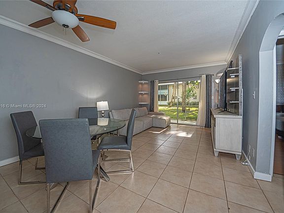 3rd image of 5800 Margate Blvd APT 713-7