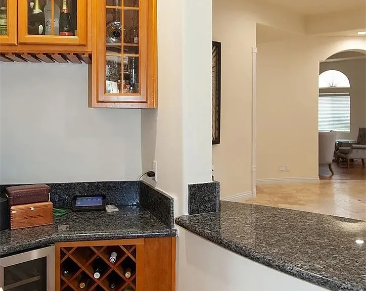 10062 Valley Circle Blvd — Photo 22