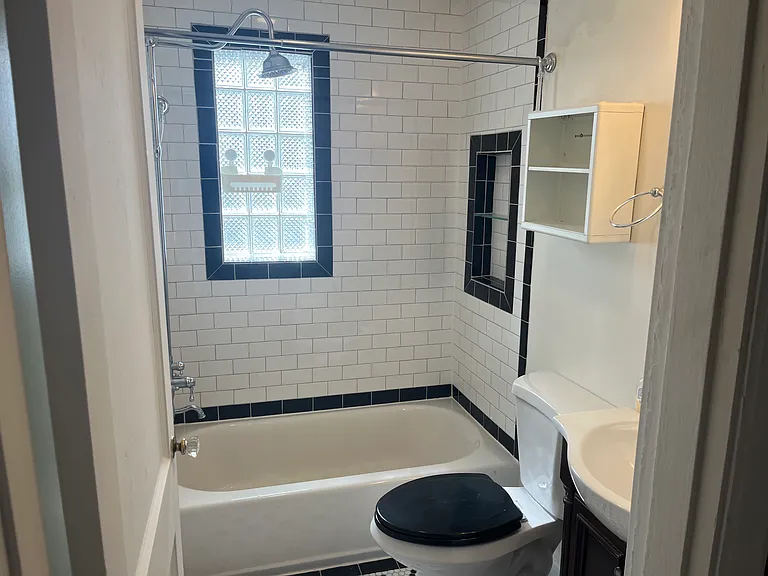 3231 Bach Ave #1 — Photo 5