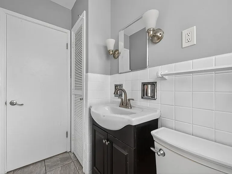 6402 Montgomery Rd #5 — Photo 12