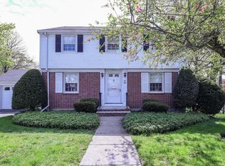21 Hazelmere Rd, Roslindale, MA 02131