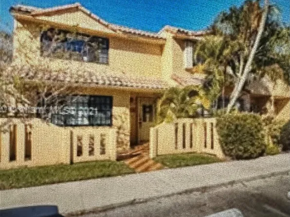 3973 NW 94th Ave, Sunrise, FL 33351