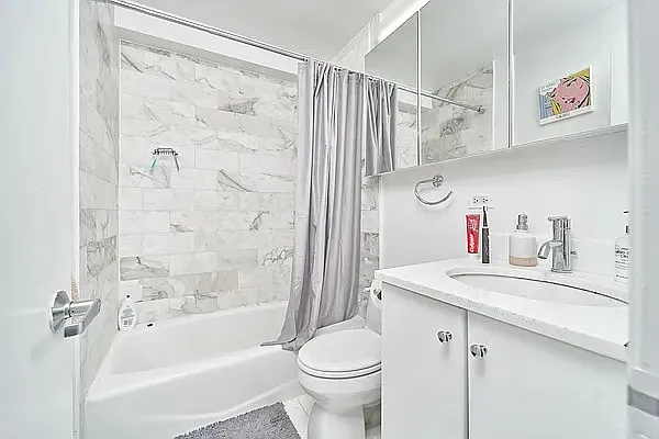 Rented by Living New York | media 12