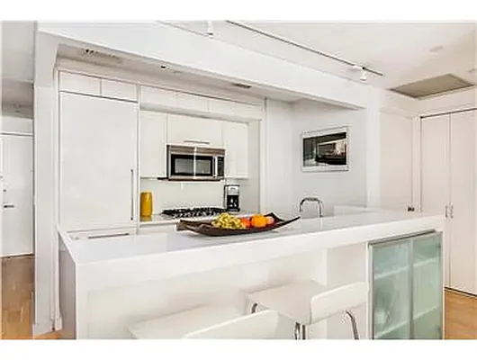 Rented by Douglas Elliman | media 6