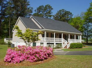 401 Fairway Ln, Santee, SC 29142