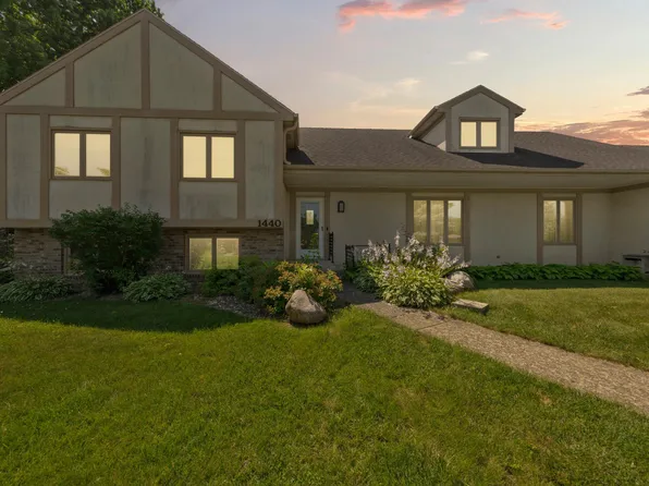 1440 Sunset Dr SW, Owatonna, MN 55060