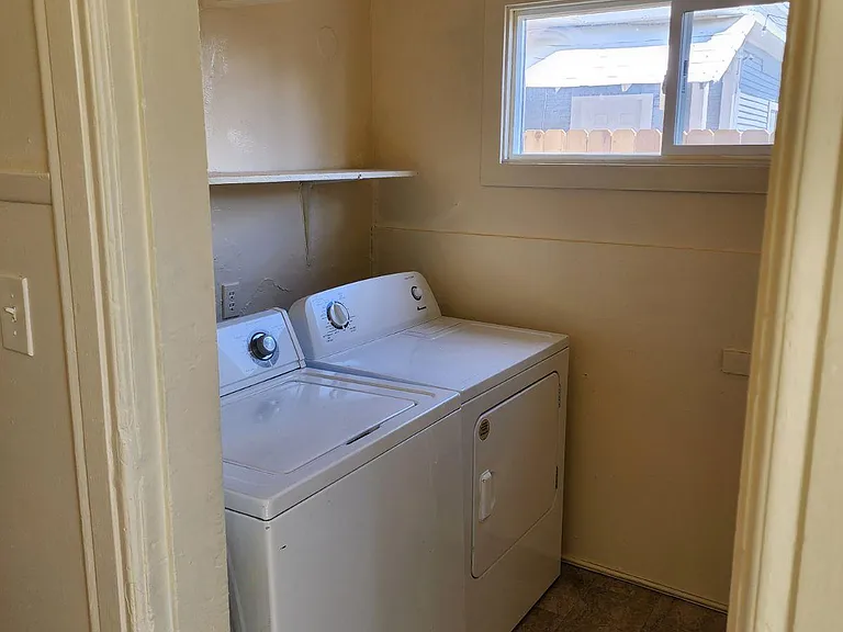 1923 W Boone Ave #1 — Photo 5
